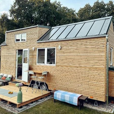 Tiny House Fleesensee Mit Eigenem Garten Und Nur Wenige Meter Vom Seeufer Göhren-Lebbin المظهر الخارجي الصورة