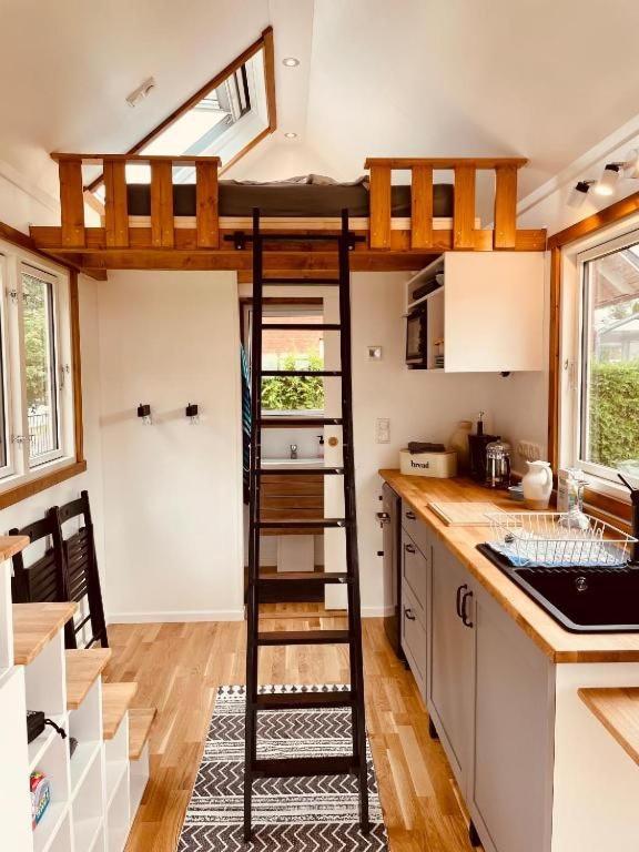 Tiny House Fleesensee Mit Eigenem Garten Und Nur Wenige Meter Vom Seeufer Göhren-Lebbin المظهر الخارجي الصورة
