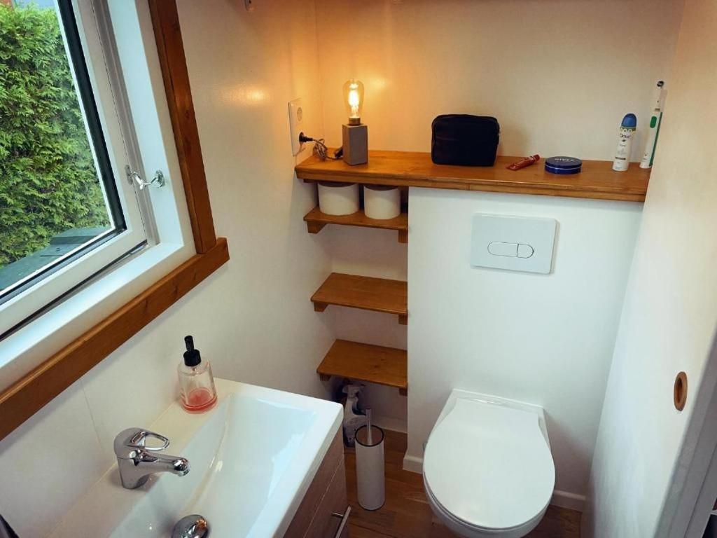 Tiny House Fleesensee Mit Eigenem Garten Und Nur Wenige Meter Vom Seeufer Göhren-Lebbin المظهر الخارجي الصورة