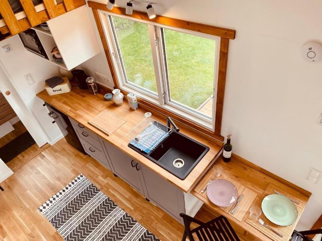 Tiny House Fleesensee Mit Eigenem Garten Und Nur Wenige Meter Vom Seeufer Göhren-Lebbin المظهر الخارجي الصورة