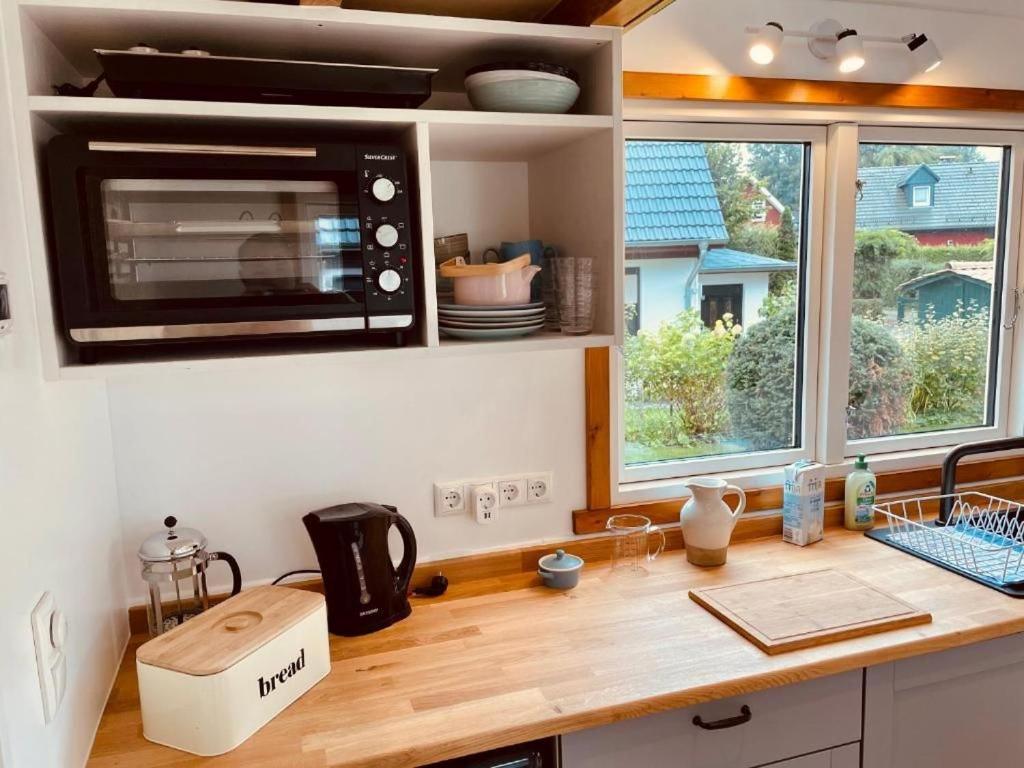 Tiny House Fleesensee Mit Eigenem Garten Und Nur Wenige Meter Vom Seeufer Göhren-Lebbin المظهر الخارجي الصورة